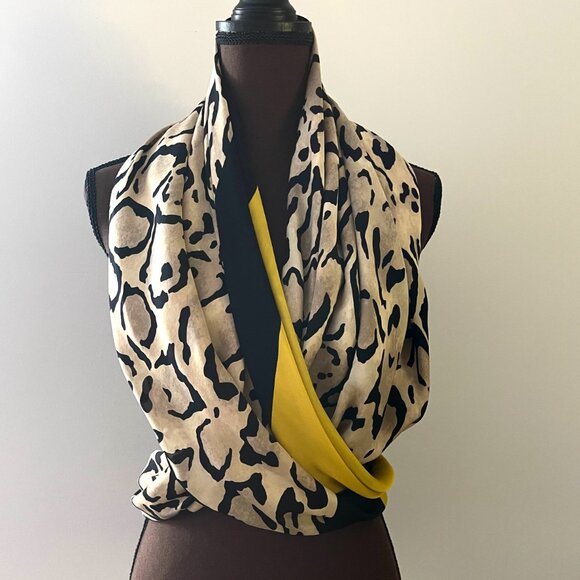 New Gucci Oversize Shawl Leopard Print Silk Yellow Wrap Scarf Cover - Picture 12 of 16